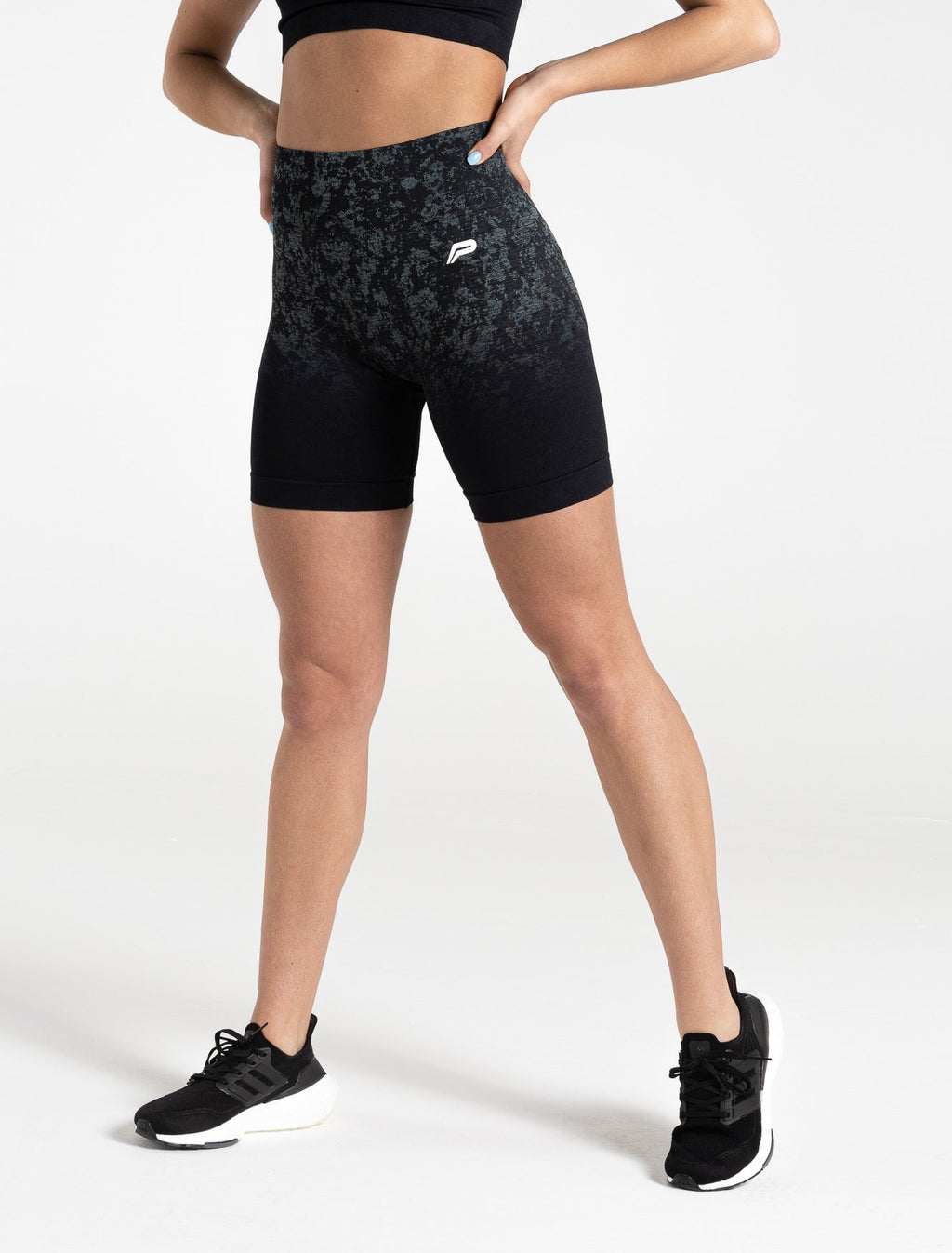 products/womens-cosmic-seamless-shorts-black-ombre.jpg