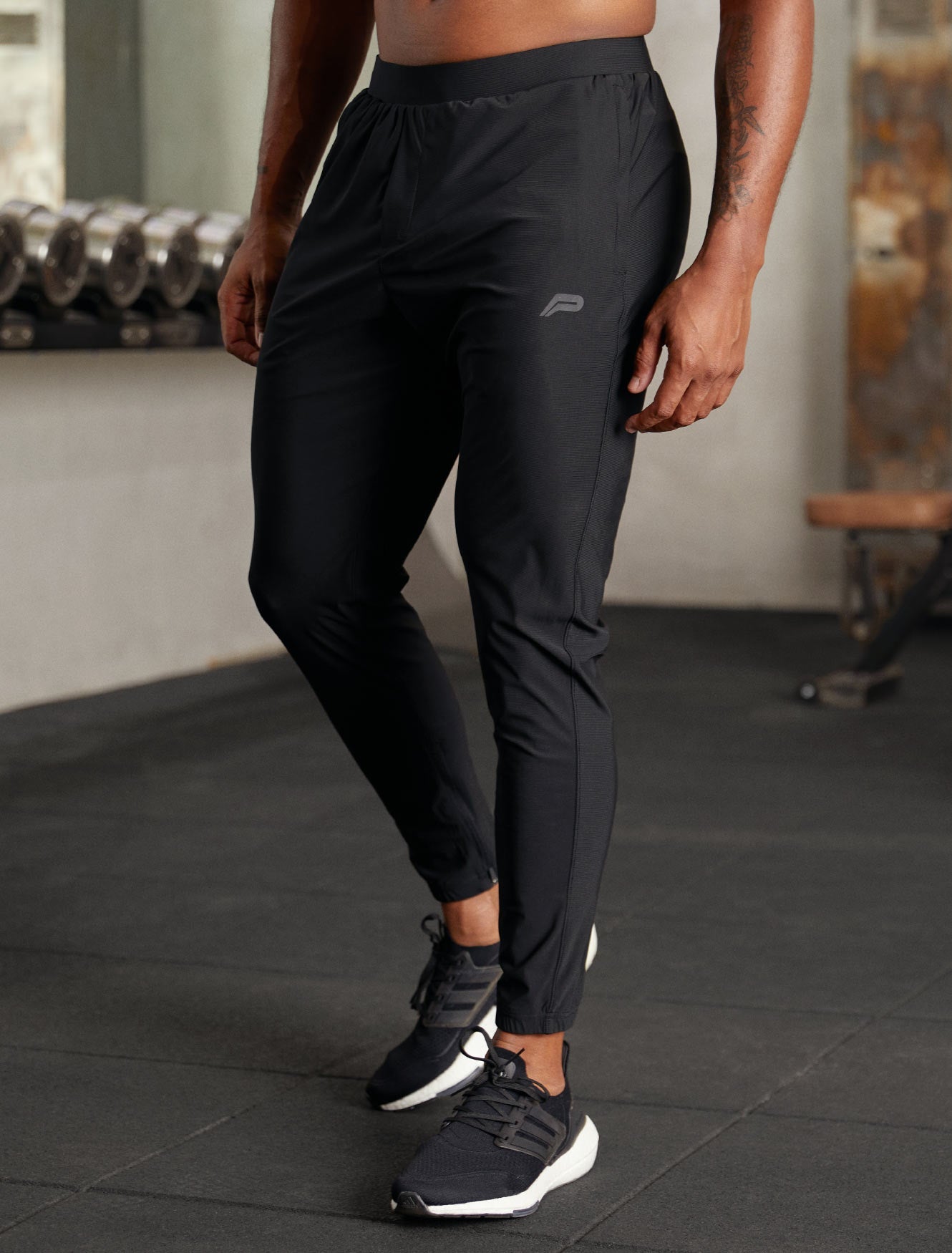Mens-Hybrid Everyday Joggers / Black