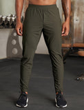 Mens-Hybrid Everyday Joggers / Dark Olive