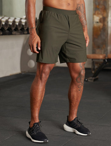 Mens-Hybrid Everyday Shorts / Dark Olive