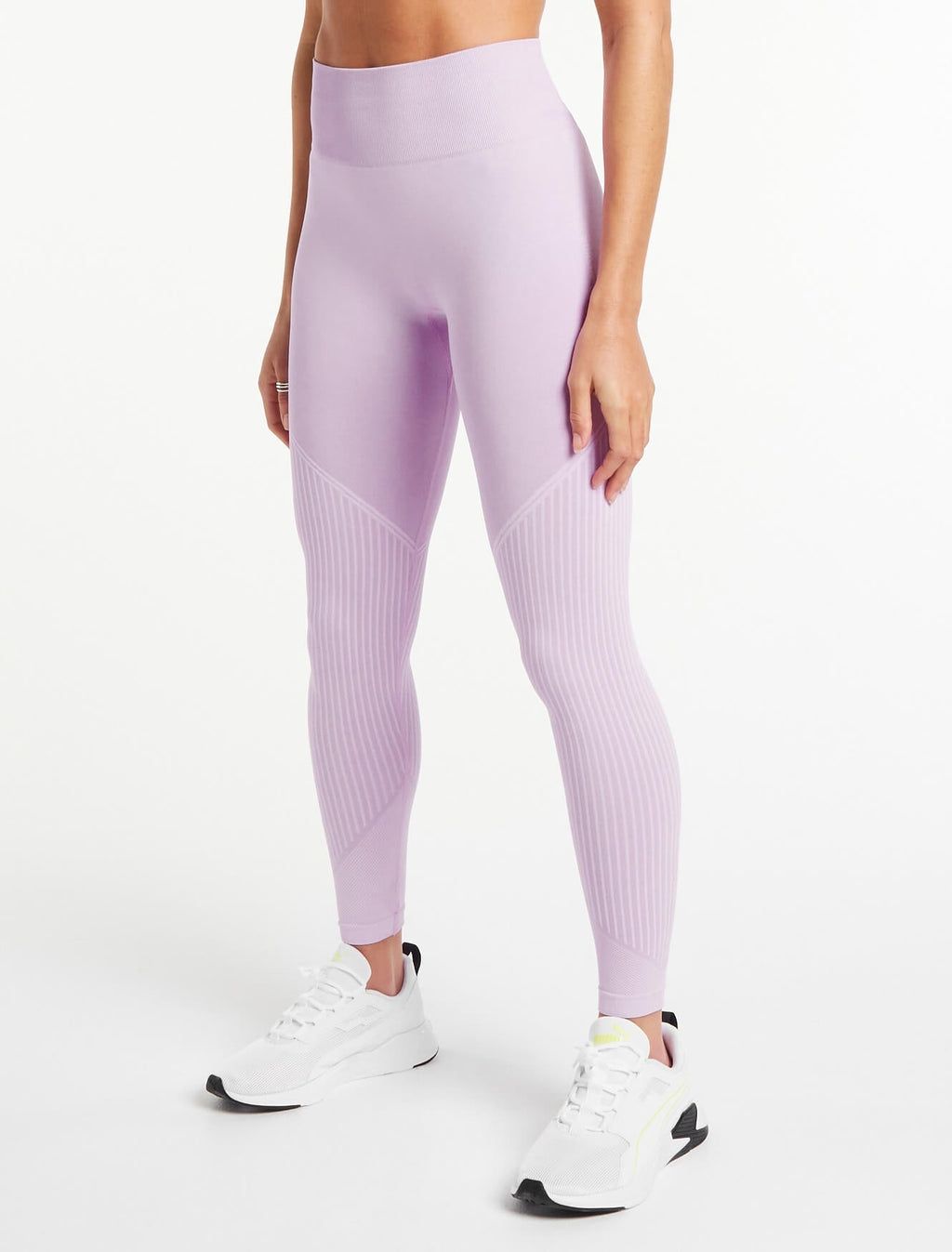 products/womens-afterglow-seamless-leggings-lilac-mist.jpg