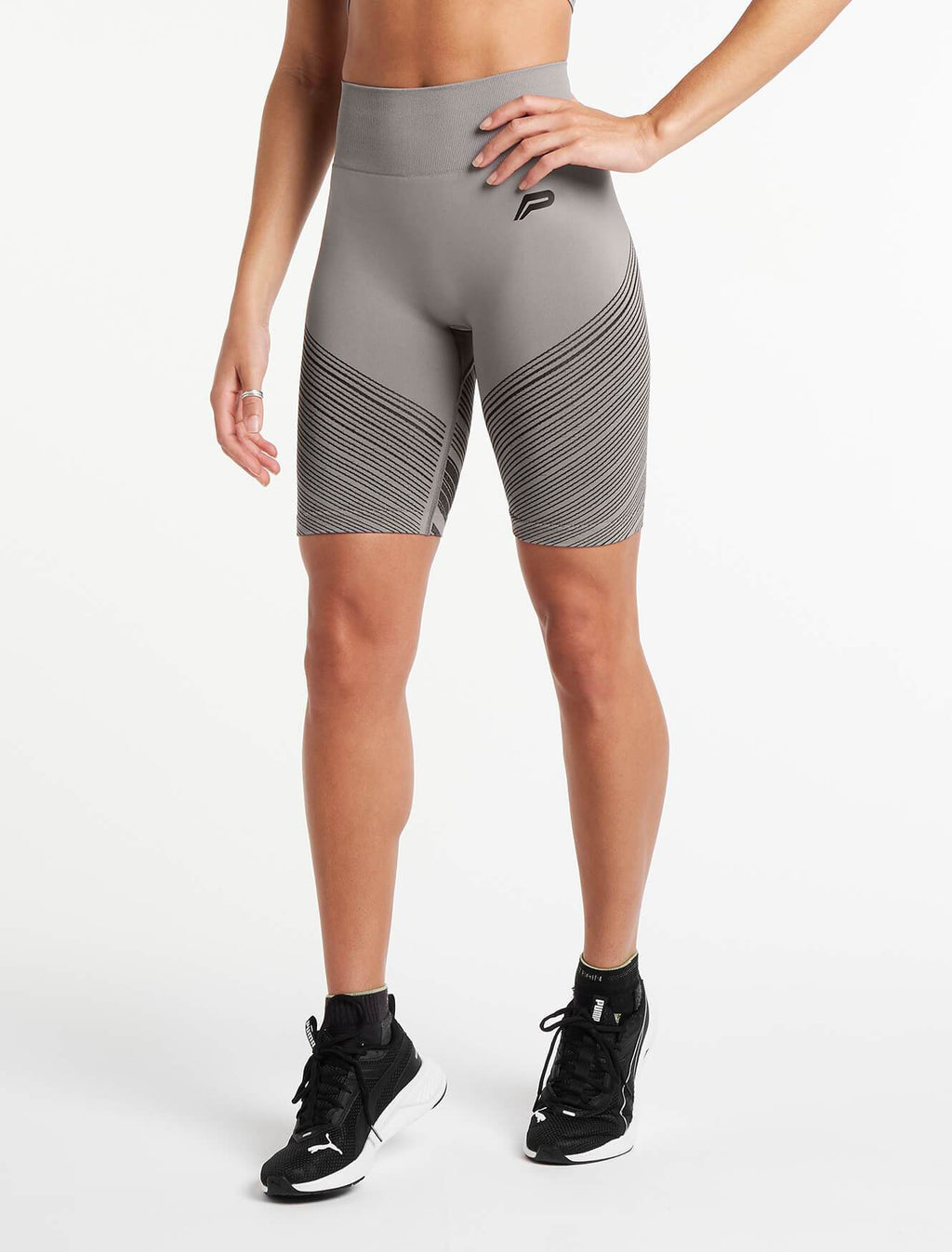 products/womens-impulse-seamless-shorts-midnight-grey-4.jpg